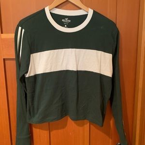 Green cropped long sleeve